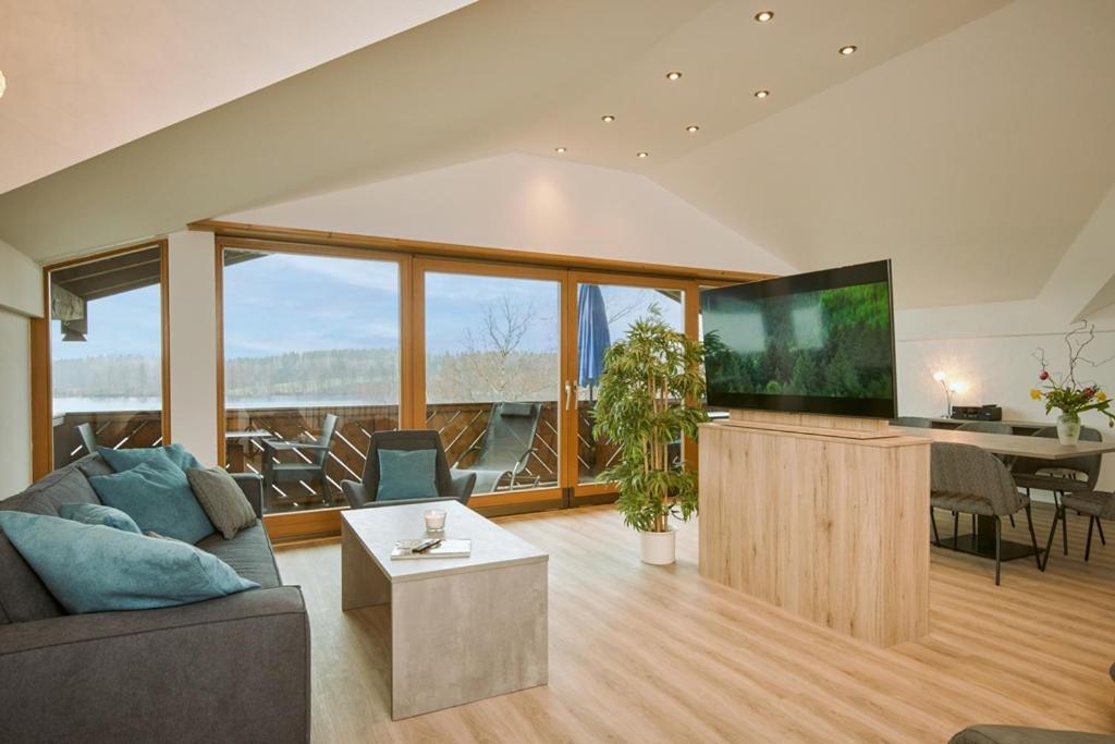 Hotel Seeblick & Ferienwohnung Bad Endorf Eksteriør billede