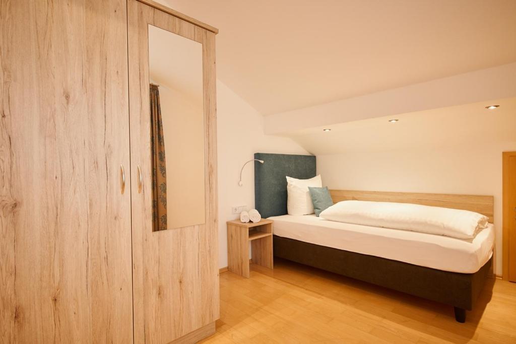 Hotel Seeblick & Ferienwohnung Bad Endorf Eksteriør billede