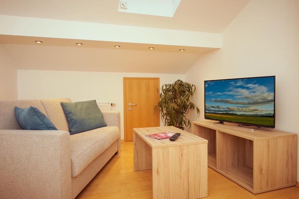 Hotel Seeblick & Ferienwohnung Bad Endorf Eksteriør billede