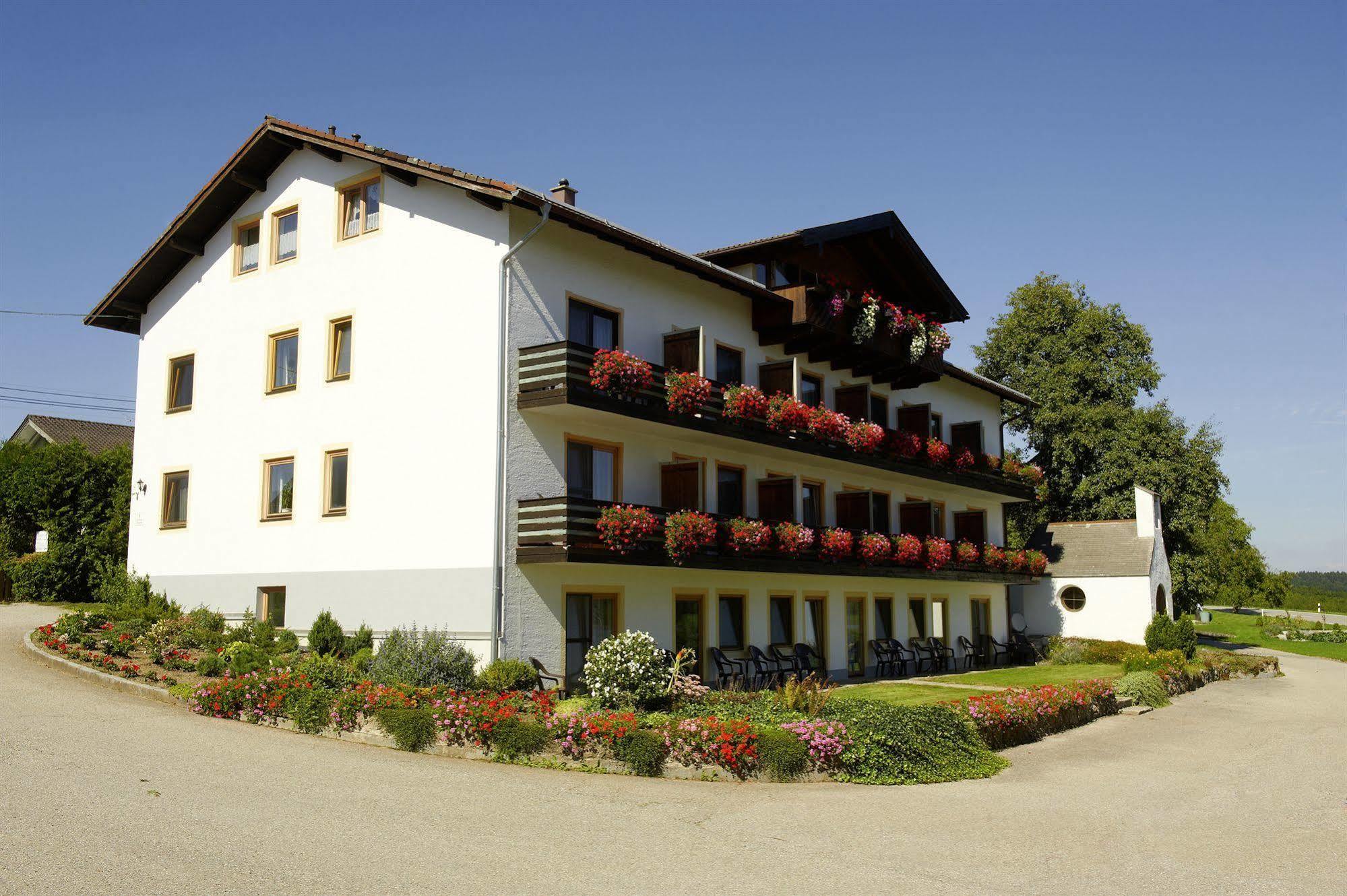 Hotel Seeblick & Ferienwohnung Bad Endorf Eksteriør billede